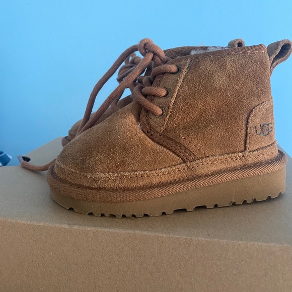 Other - Ugg Toddler Neumel
